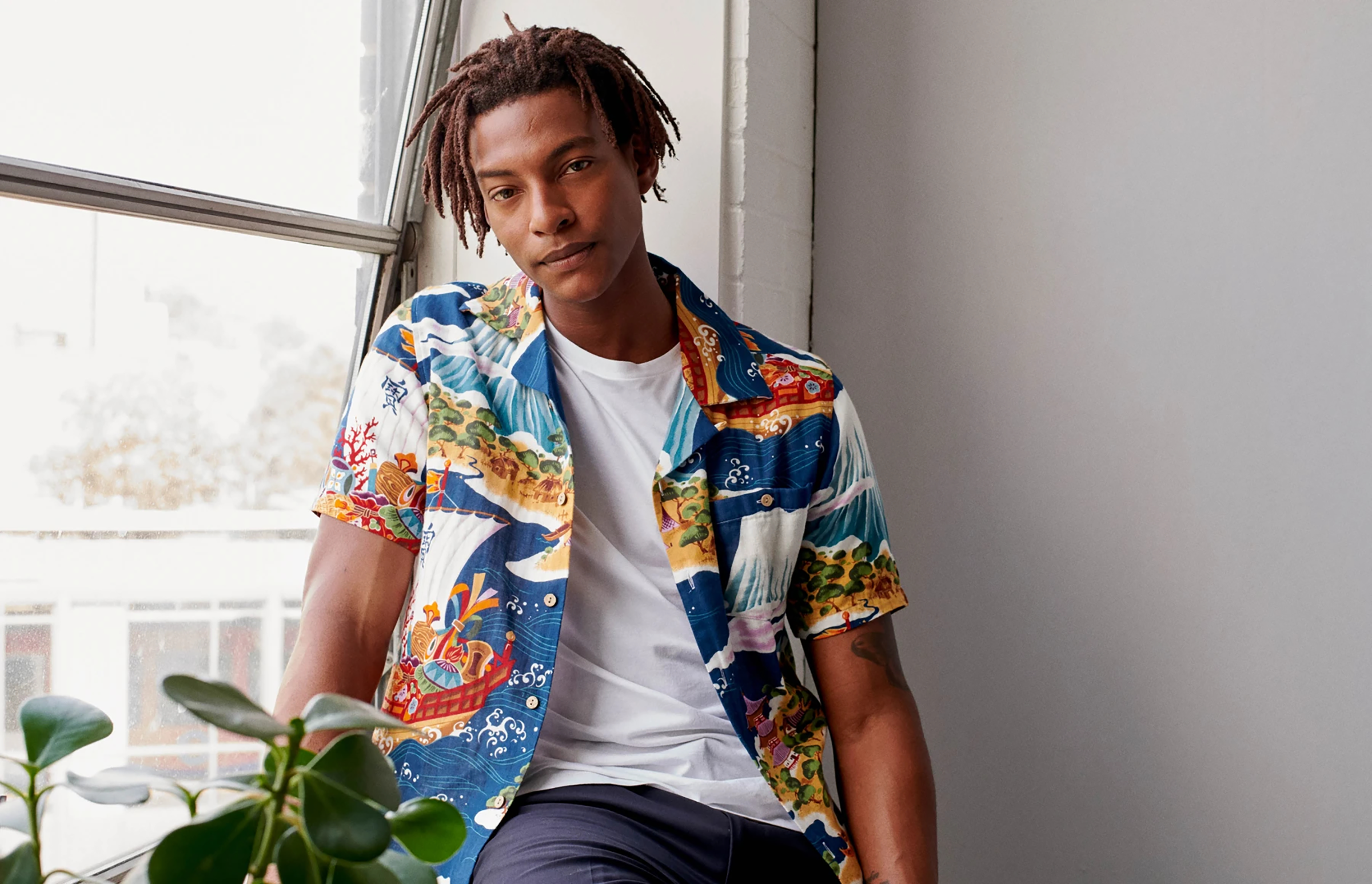 How To Style A Hawaiian Shirt To Rock Your Vacation ...